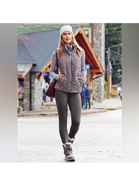 Athleta Ice Cap Quilted Mock Neck Button Zip Vest In Gray size XL